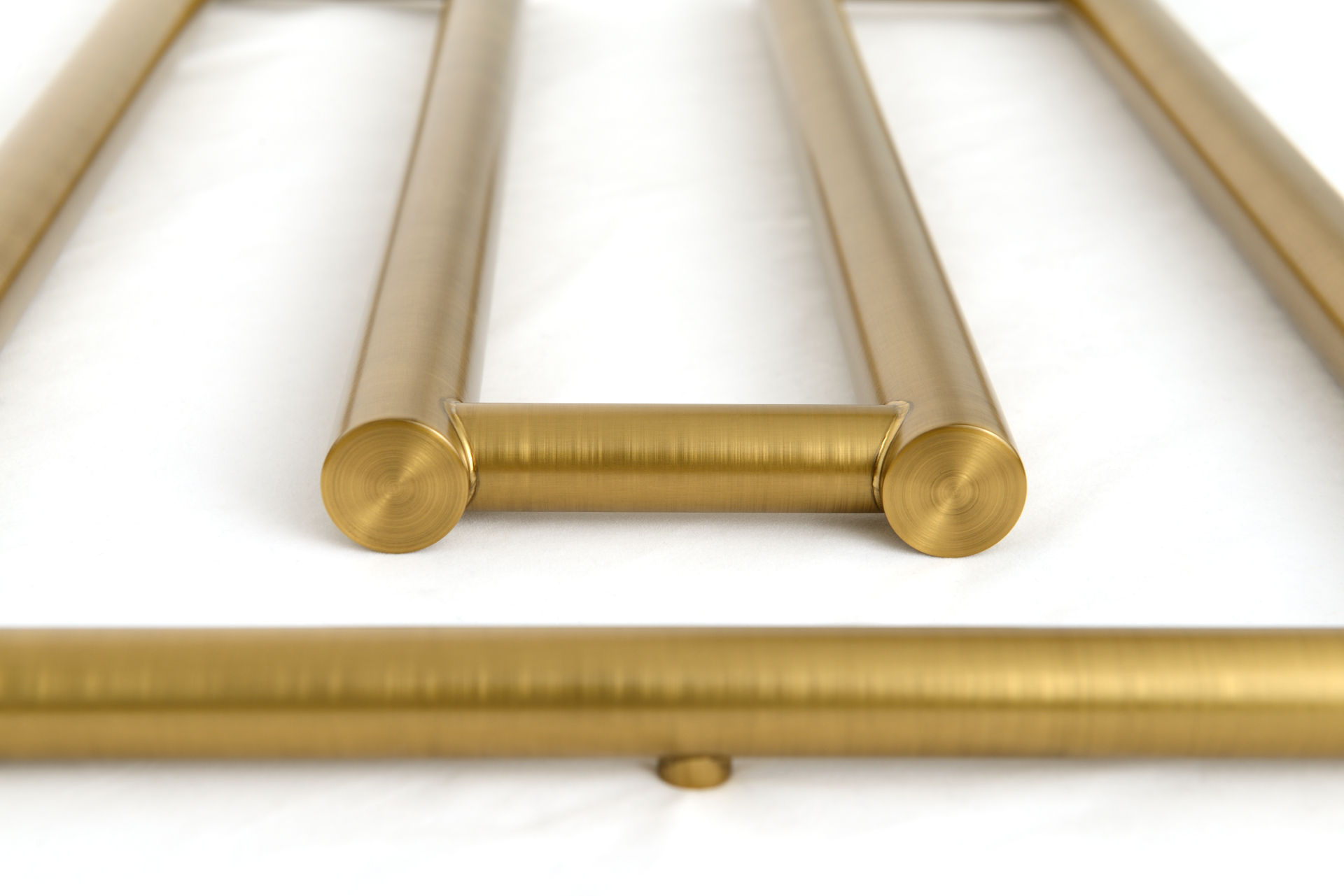 Состаренная латунь