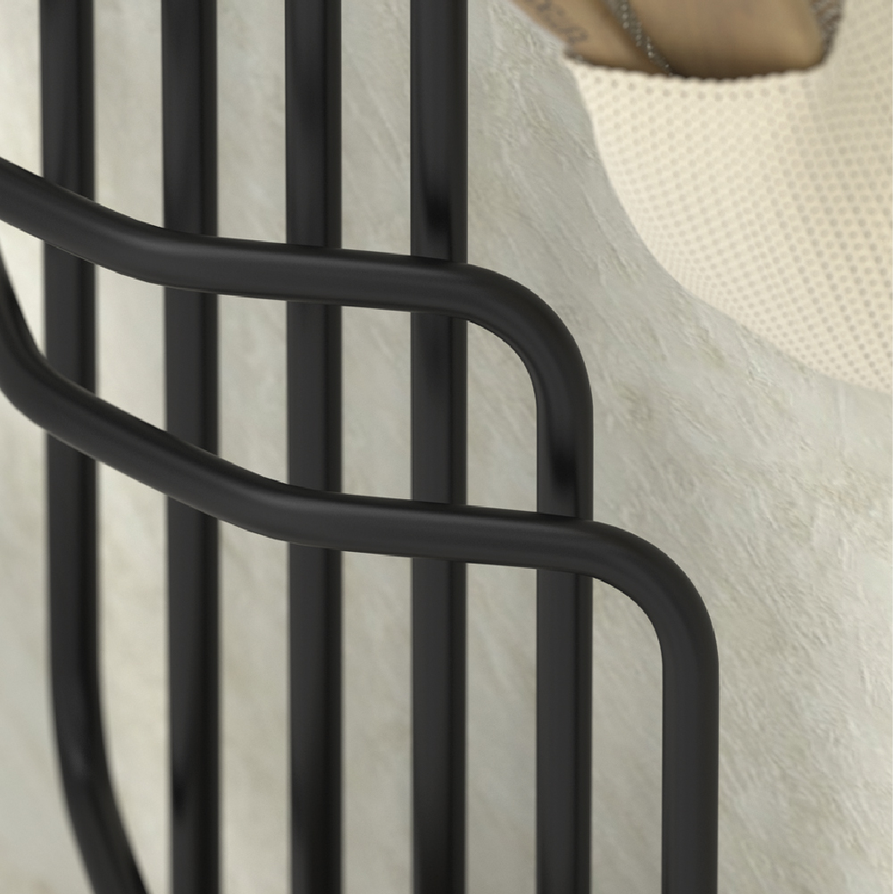 Чёрный полотенцесушитель